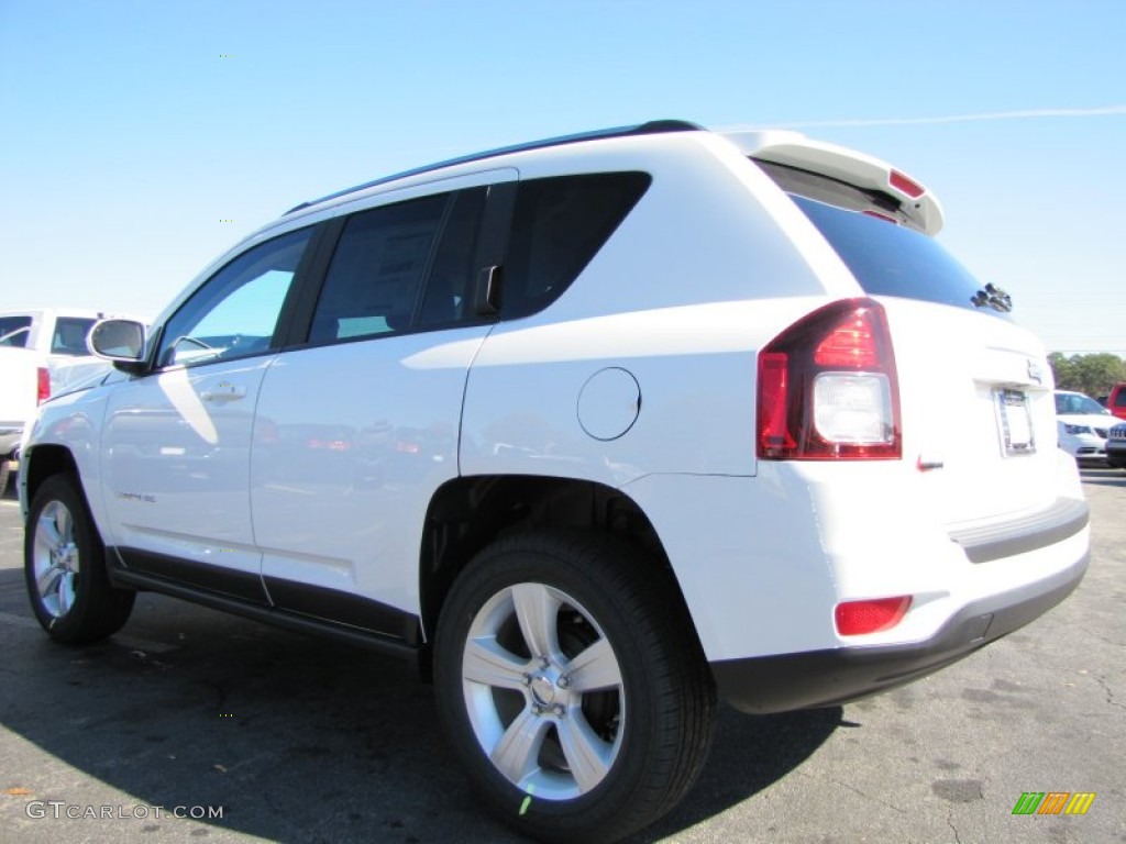 2014 Compass Latitude - Bright White / Dark Slate Gray photo #2