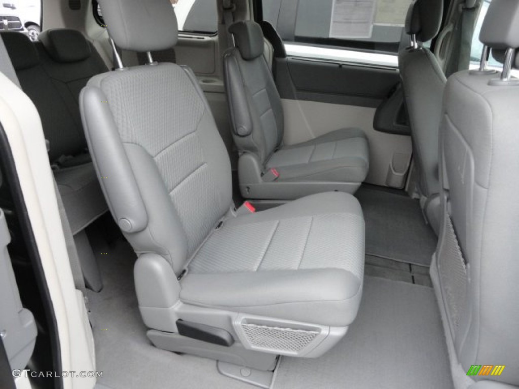 2010 Town & Country Touring - Dark Titanium Metallic / Medium Slate Gray/Light Shale photo #10