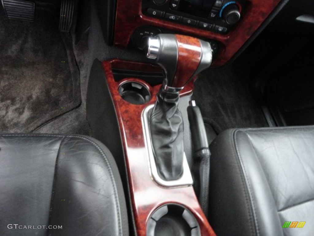 2006 Envoy Denali 4x4 - Black Onyx / Ebony Black photo #7
