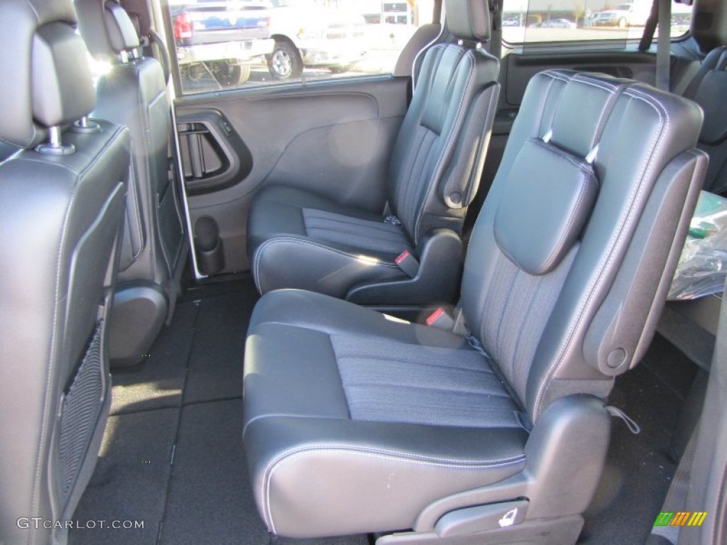 2014 Chrysler Town & Country S Rear Seat Photos