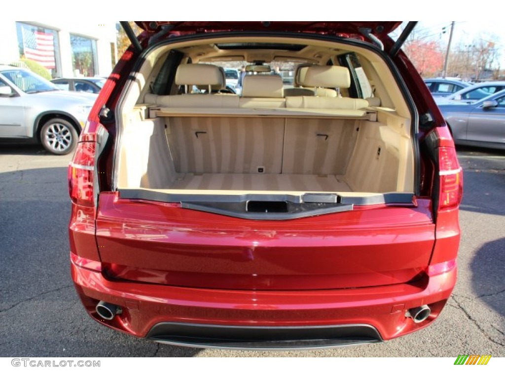 2011 X5 xDrive 35d - Vermilion Red Metallic / Sand Beige photo #20