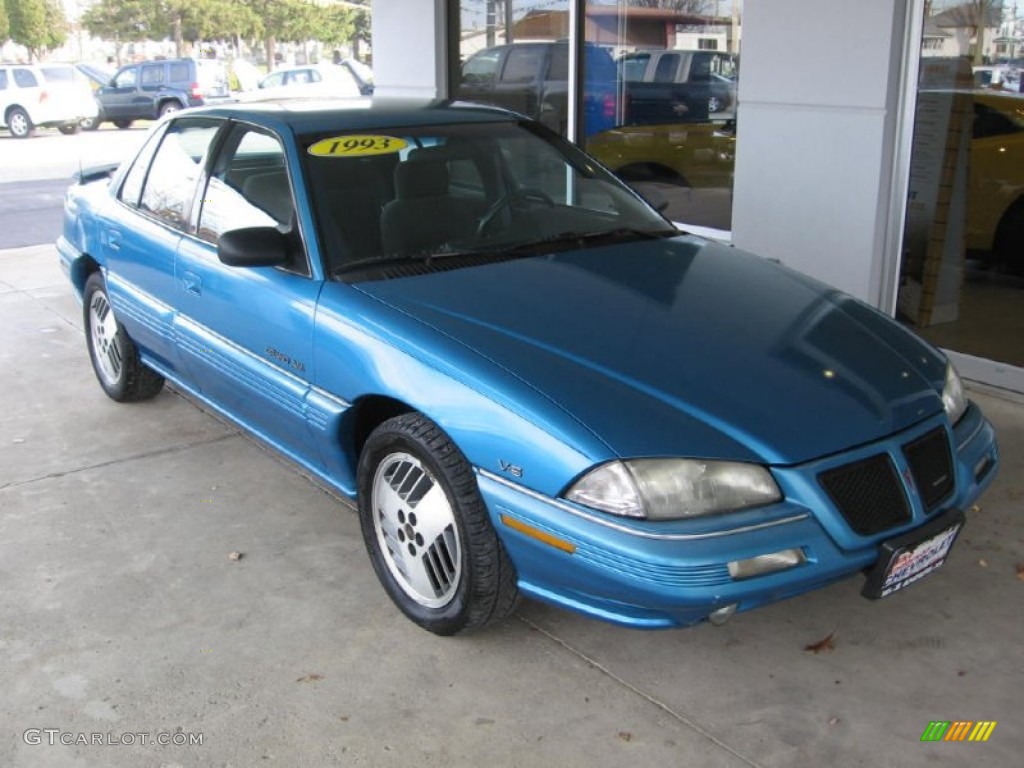 1993 Grand Am SE Sedan - Bright Aqua Metallic / Pewter photo #1