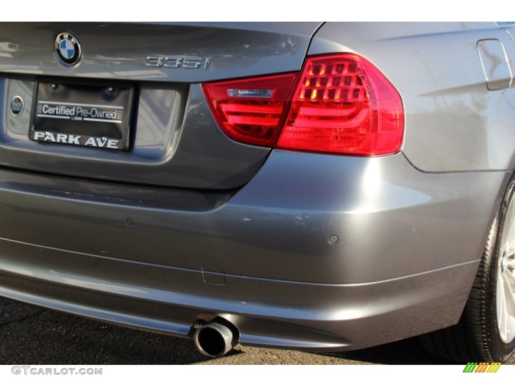 2011 3 Series 335i xDrive Sedan - Space Gray Metallic / Gray Dakota Leather photo #22