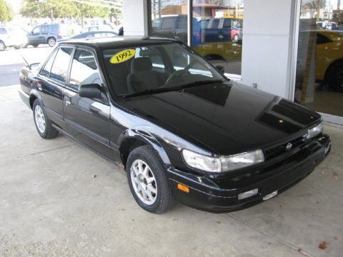 1992 Nissan Stanza SE Data, Info and Specs