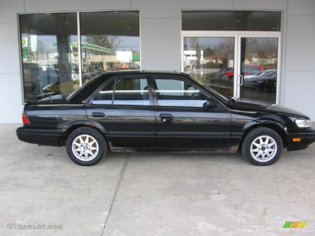 1992 Stanza SE - Black / Black photo #2