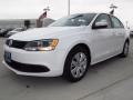 Pure White - Jetta SE Sedan Photo No. 3