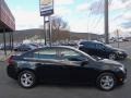 Black Granite Metallic - Cruze LT Photo No. 3