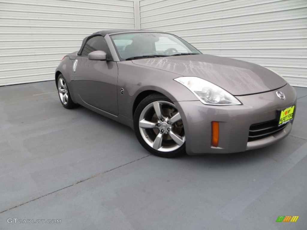 2007 350Z Touring Roadster - Carbon Silver Metallic / Carbon photo #2