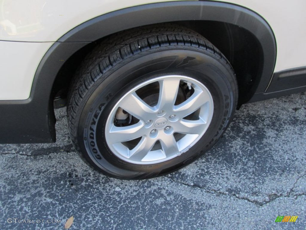 2011 Sorento LX AWD - White Sand Beige / Gray photo #3