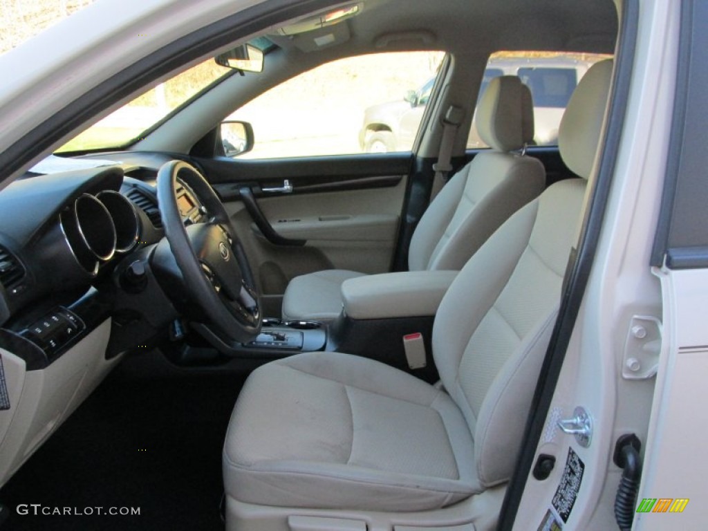 2011 Sorento LX AWD - White Sand Beige / Gray photo #12