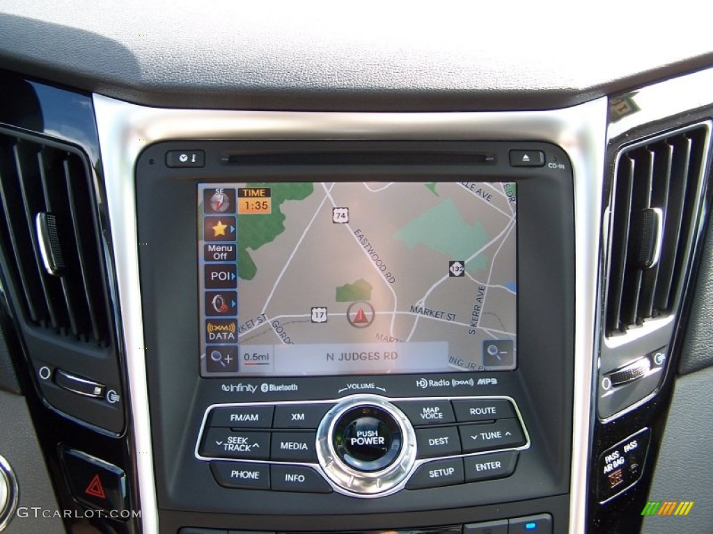 2013 Hyundai Sonata SE 2.0T Navigation Photos