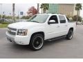 2007 Summit White Chevrolet Avalanche LT  photo #2