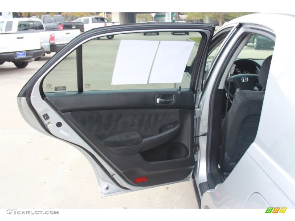 2006 Accord LX V6 Sedan - Alabaster Silver Metallic / Gray photo #11