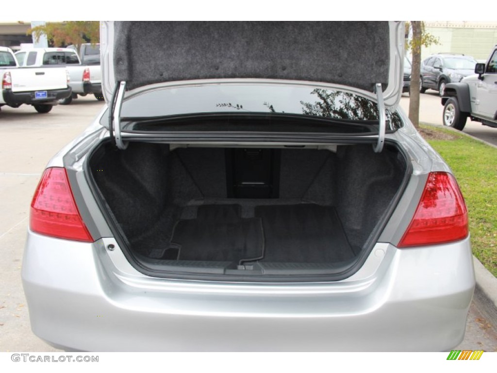 2006 Accord LX V6 Sedan - Alabaster Silver Metallic / Gray photo #20