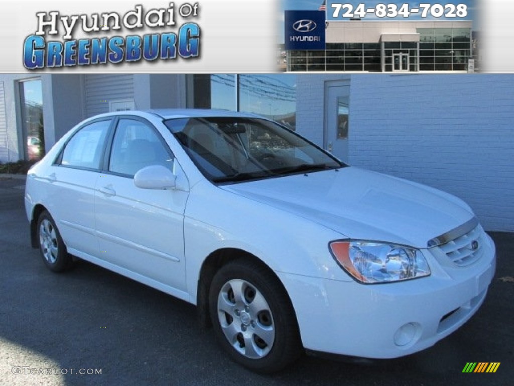 2006 Spectra EX Sedan - Clear White / Beige photo #1