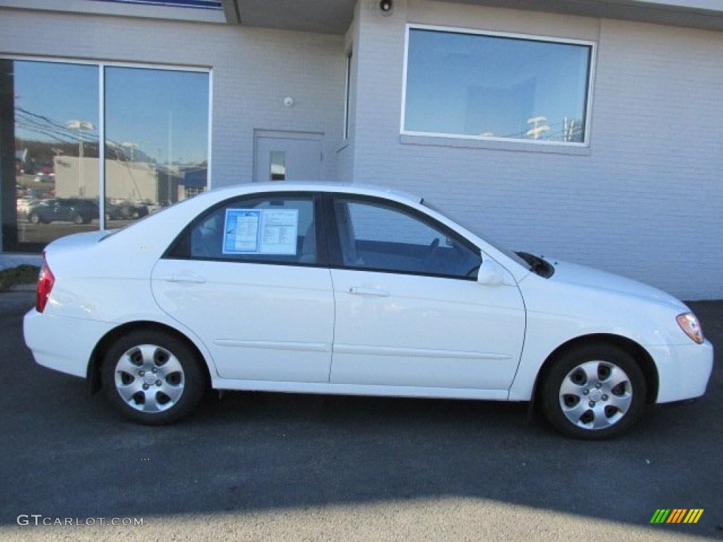 2006 Spectra EX Sedan - Clear White / Beige photo #2