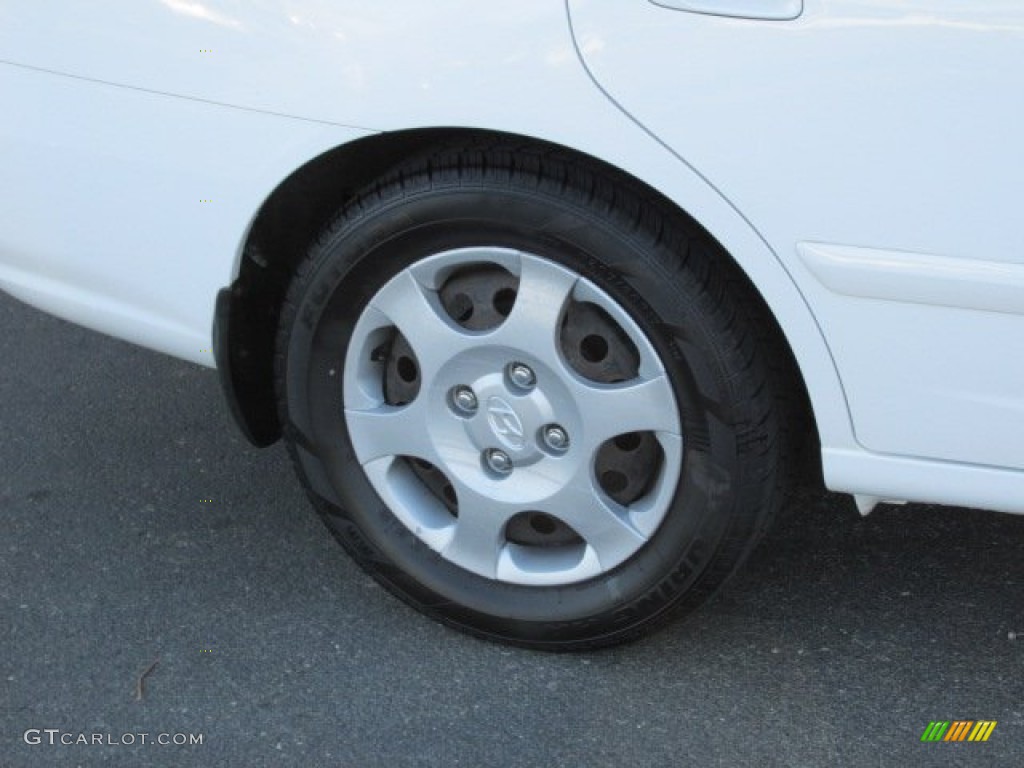 2002 Elantra GLS Sedan - Nordic White / Beige photo #3