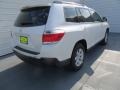 2013 Blizzard White Pearl Toyota Highlander SE  photo #4