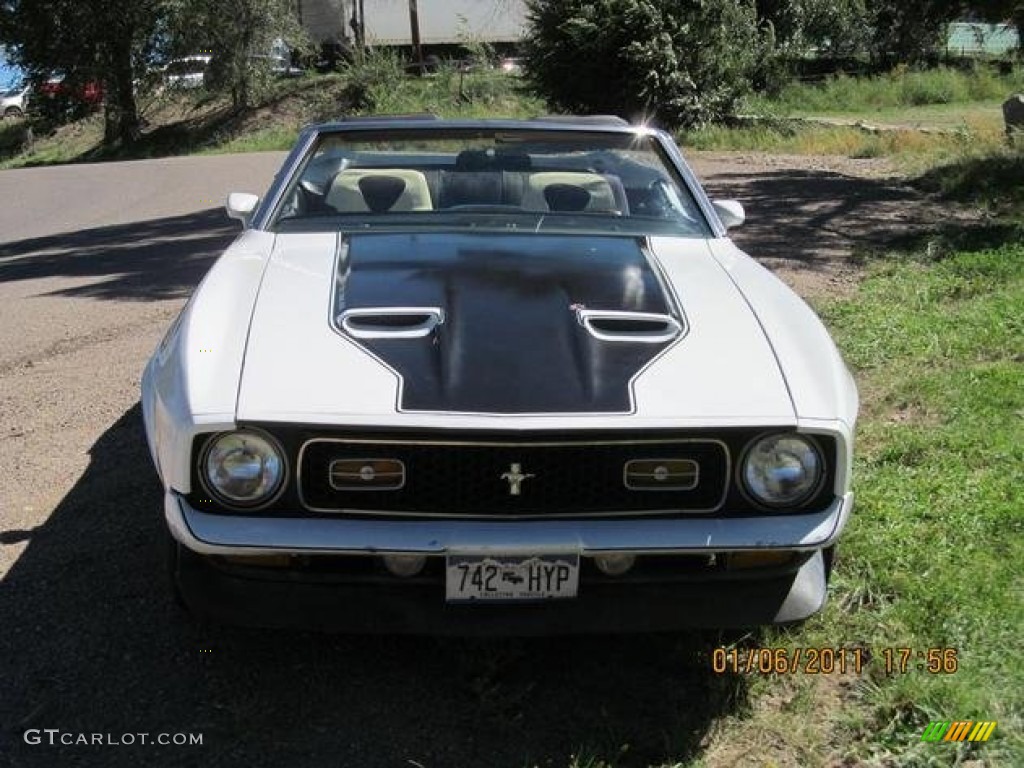 1972 Mustang Mach 1 Convertible - White / Black photo #1