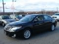 Black - Camry XLE Photo No. 3