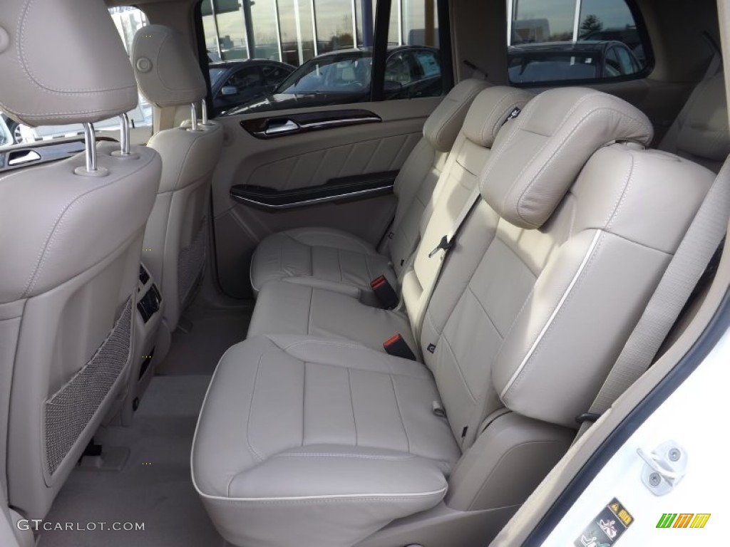 Almond Beige Interior 2014 Mercedes-Benz GL 350 BlueTEC 4Matic Photo #88067064