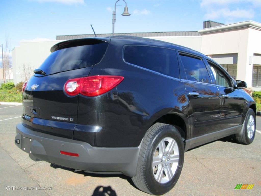 2010 Traverse LT - Cyber Gray Metallic / Dark Gray/Light Gray photo #7