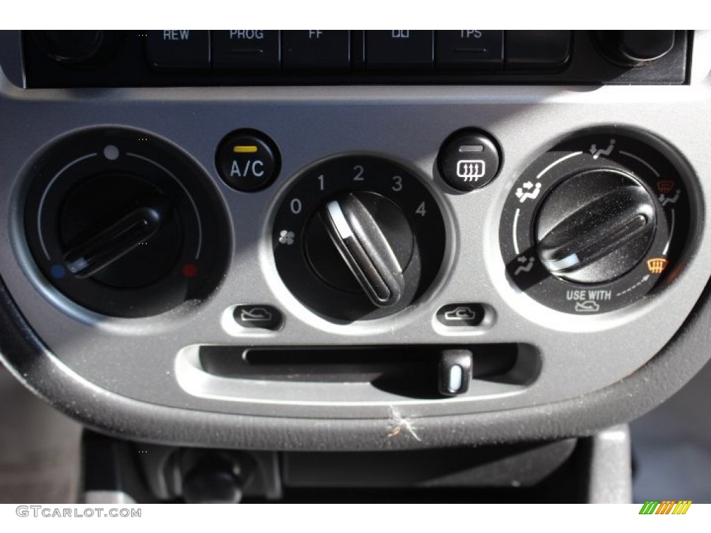 2003 Subaru Impreza WRX Wagon Controls Photos