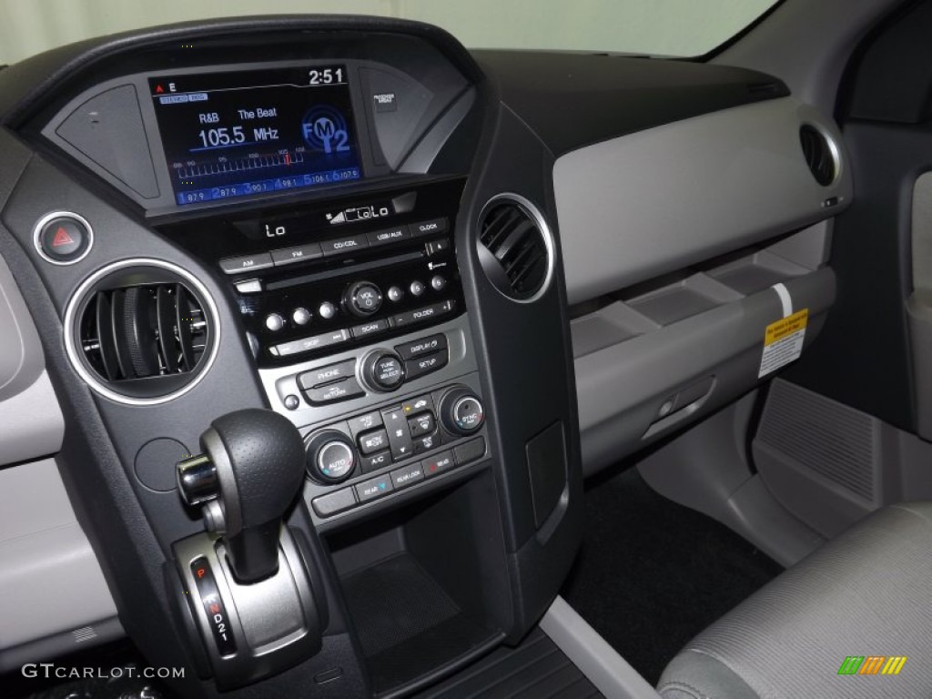 2014 Pilot EX - Modern Steel Metallic / Gray photo #12