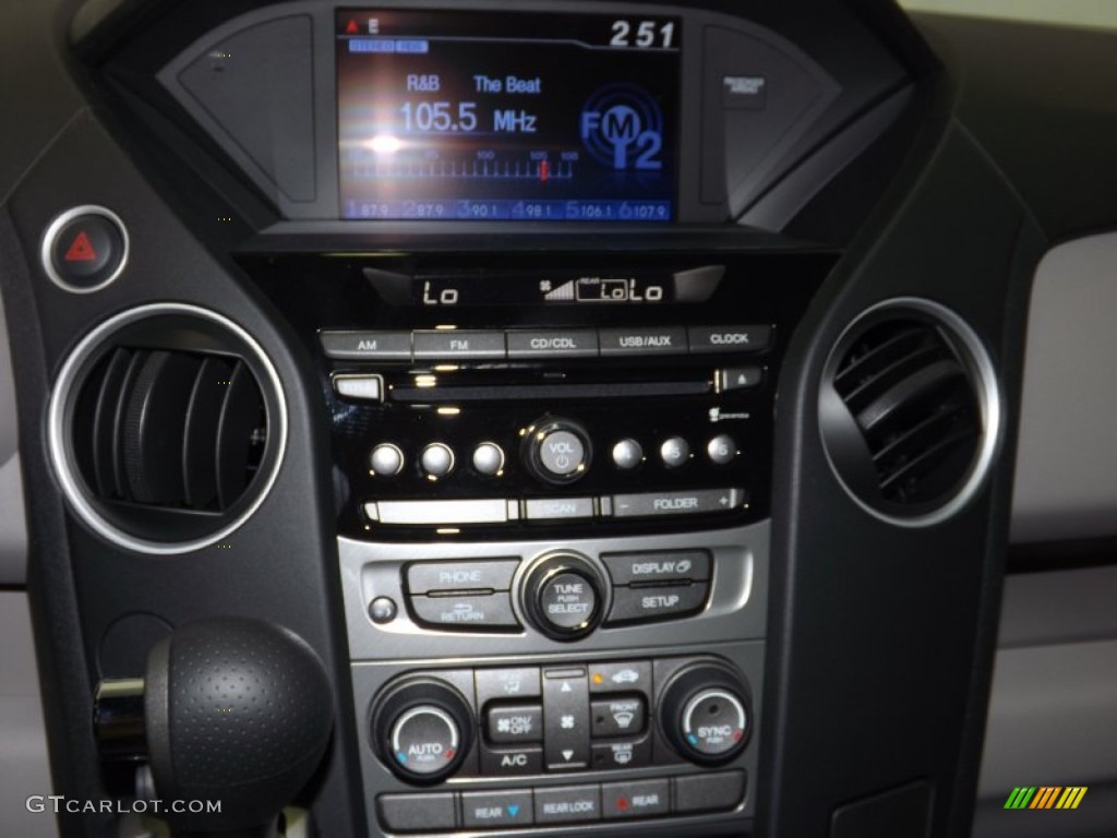 2014 Pilot EX - Modern Steel Metallic / Gray photo #14