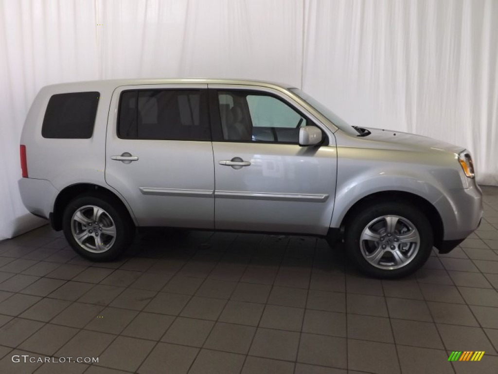 2014 Pilot EX - Alabaster Silver Metallic / Gray photo #5