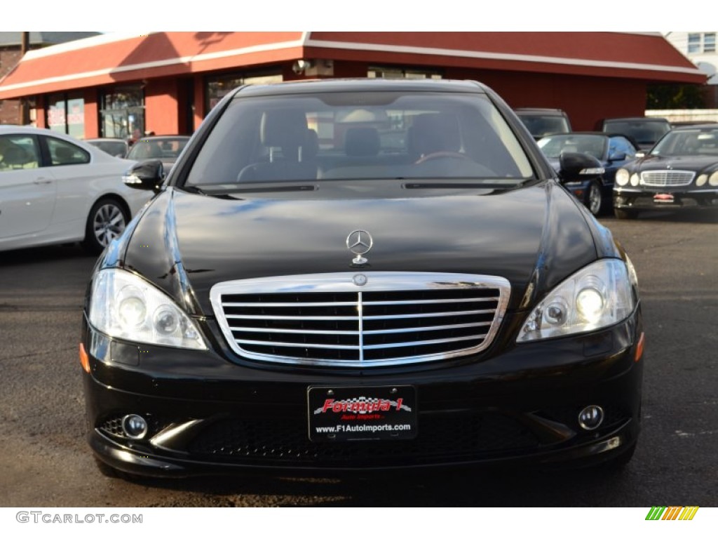 2008 S 550 4Matic Sedan - Black / Black photo #2