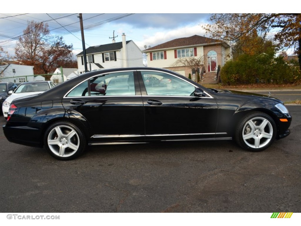 2008 S 550 4Matic Sedan - Black / Black photo #4