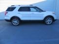 2014 White Platinum Ford Explorer XLT  photo #3