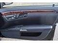 Black - S 550 4Matic Sedan Photo No. 27