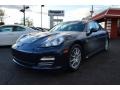 Dark Blue Metallic - Panamera 4 Photo No. 1
