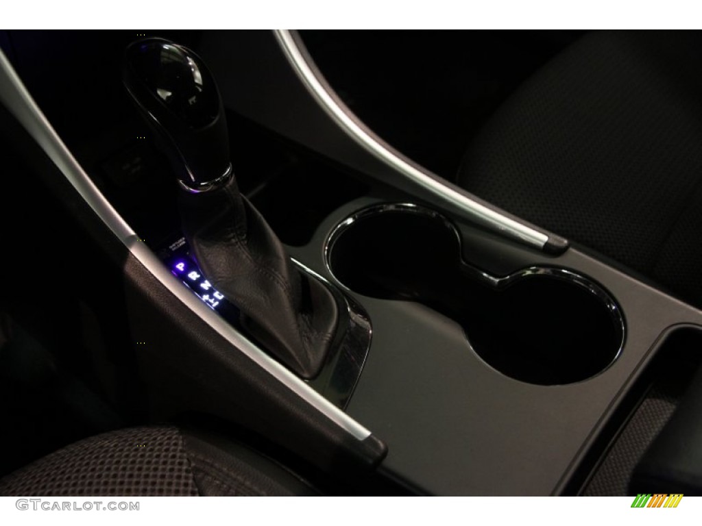 2011 Sonata SE 2.0T - Venetian Red / Black photo #9