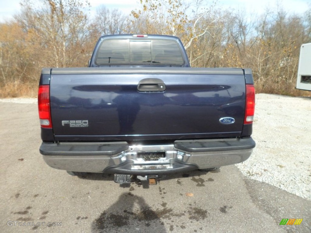 2000 F250 Super Duty XLT Crew Cab 4x4 - Deep Wedgewood Blue Metallic / Dark Denim Blue photo #4