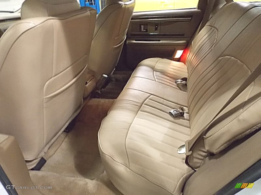 1995 Buick Roadmaster Estate Wagon Rear Seat Photo #88085043