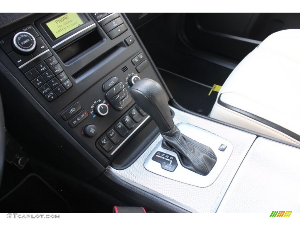 2011 Volvo XC90 3.2 R-Design Transmission Photos