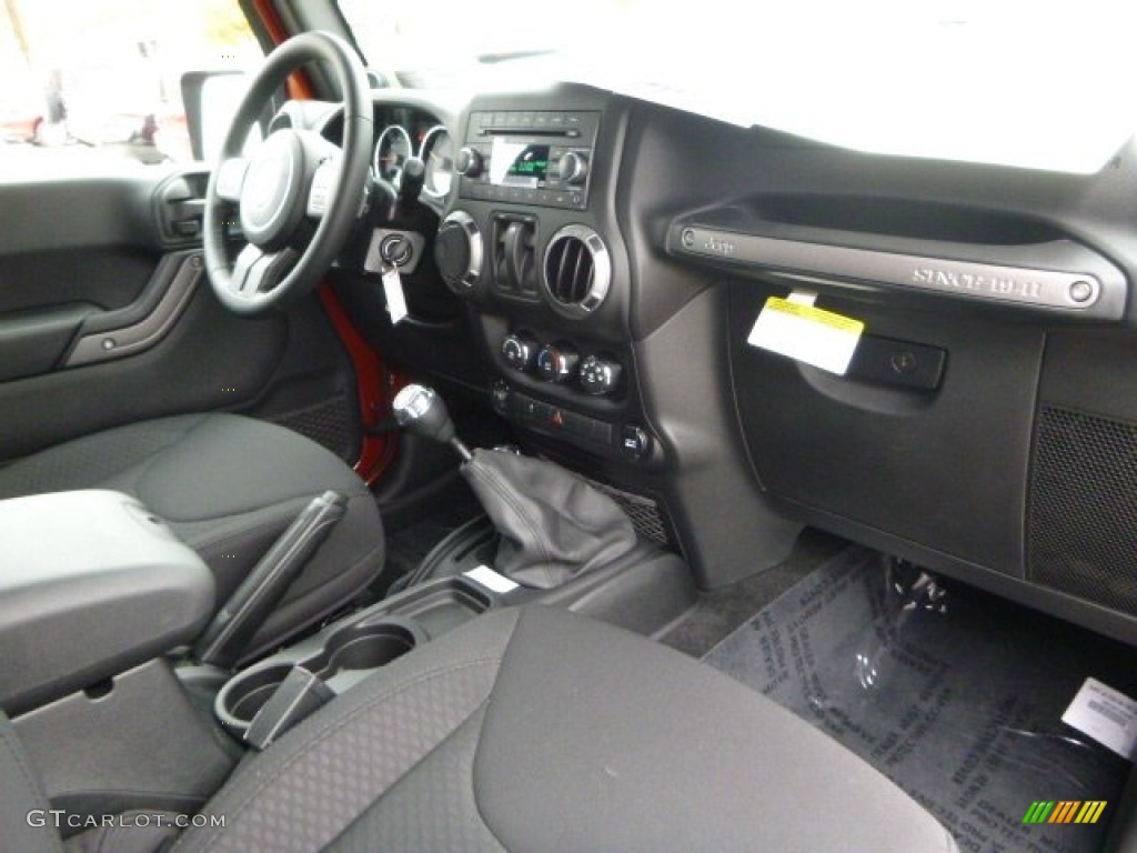2014 Jeep Wrangler Sport 4x4 Black Dashboard Photo #88097559