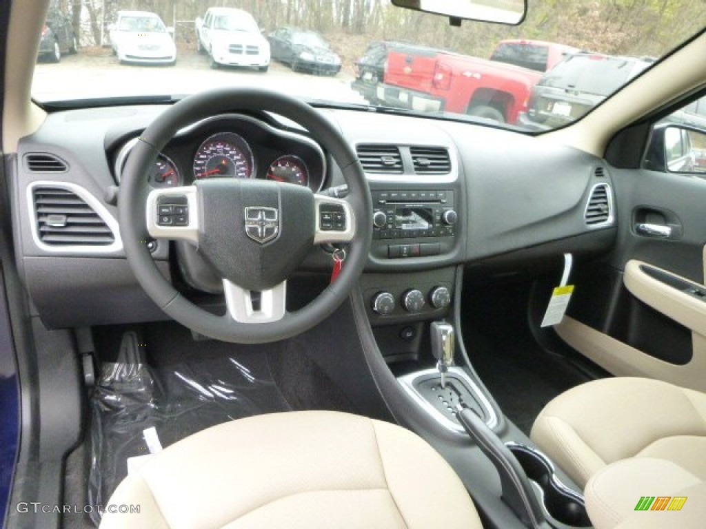 Black/Light Frost Beige Interior 2014 Dodge Avenger SXT Photo #88099452