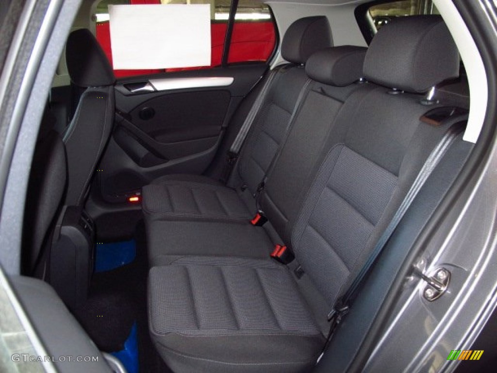 2014 Volkswagen Golf 2.5L 4 Door Rear Seat Photo #88101444