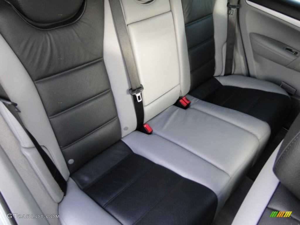2006 Porsche Cayenne S Titanium Rear Seat Photo #88102230