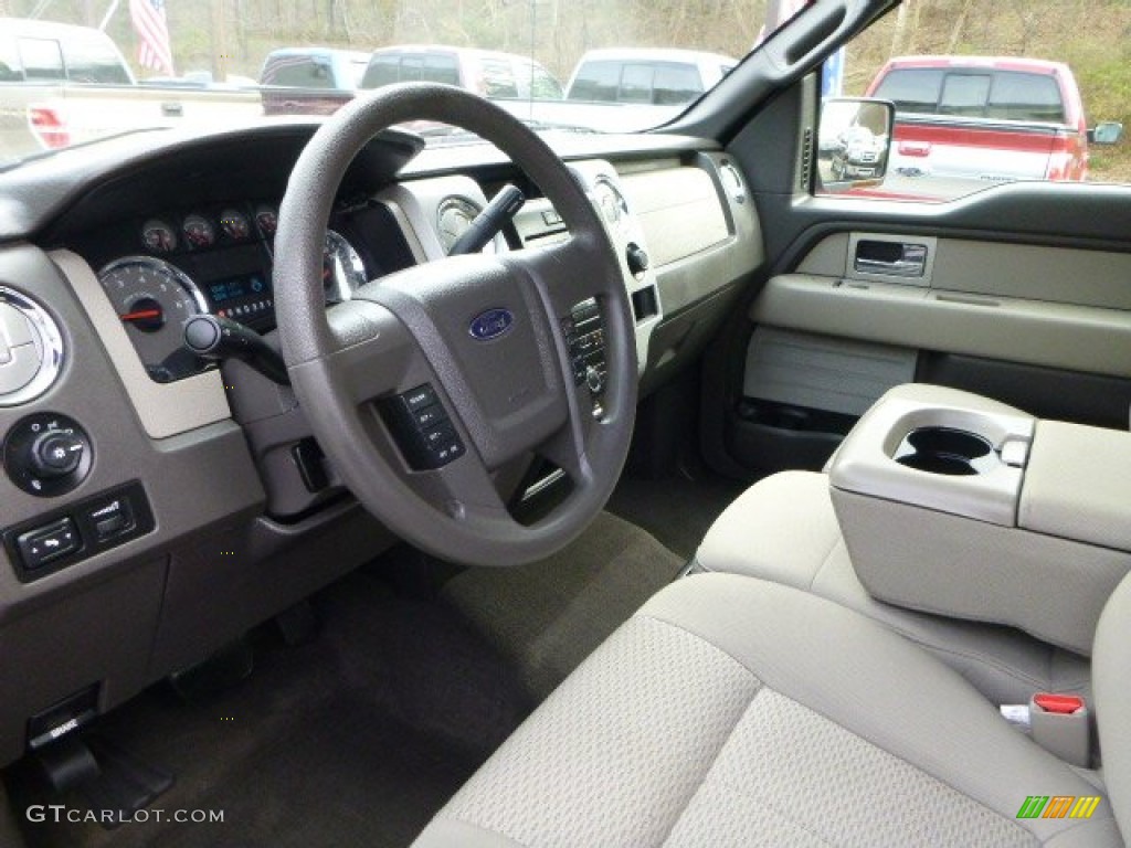 2010 F150 XLT SuperCab 4x4 - Dark Blue Pearl Metallic / Tan photo #20
