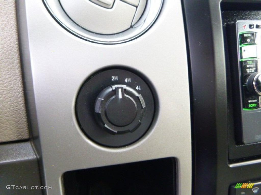 2010 F150 XLT SuperCab 4x4 - Dark Blue Pearl Metallic / Tan photo #21