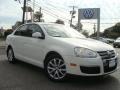Candy White - Jetta SE Sedan Photo No. 1