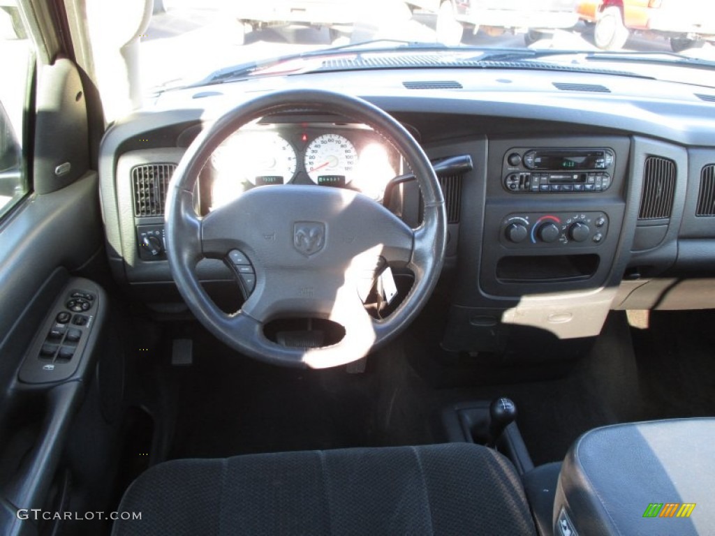 2002 Ram 1500 SLT Quad Cab 4x4 - Patriot Blue Pearlcoat / Dark Slate Gray photo #16