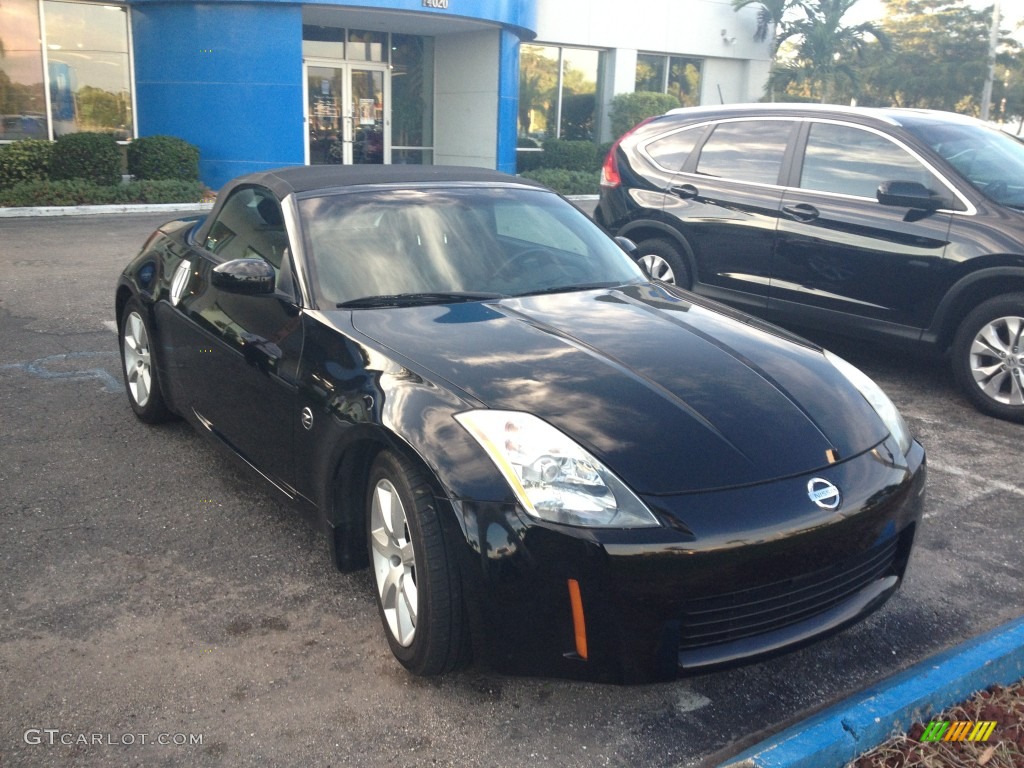 2005 350Z Touring Roadster - Super Black / Charcoal photo #1