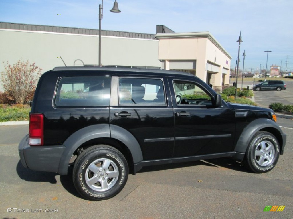 2007 Nitro SXT - Black / Dark Slate Gray/Light Slate Gray photo #8