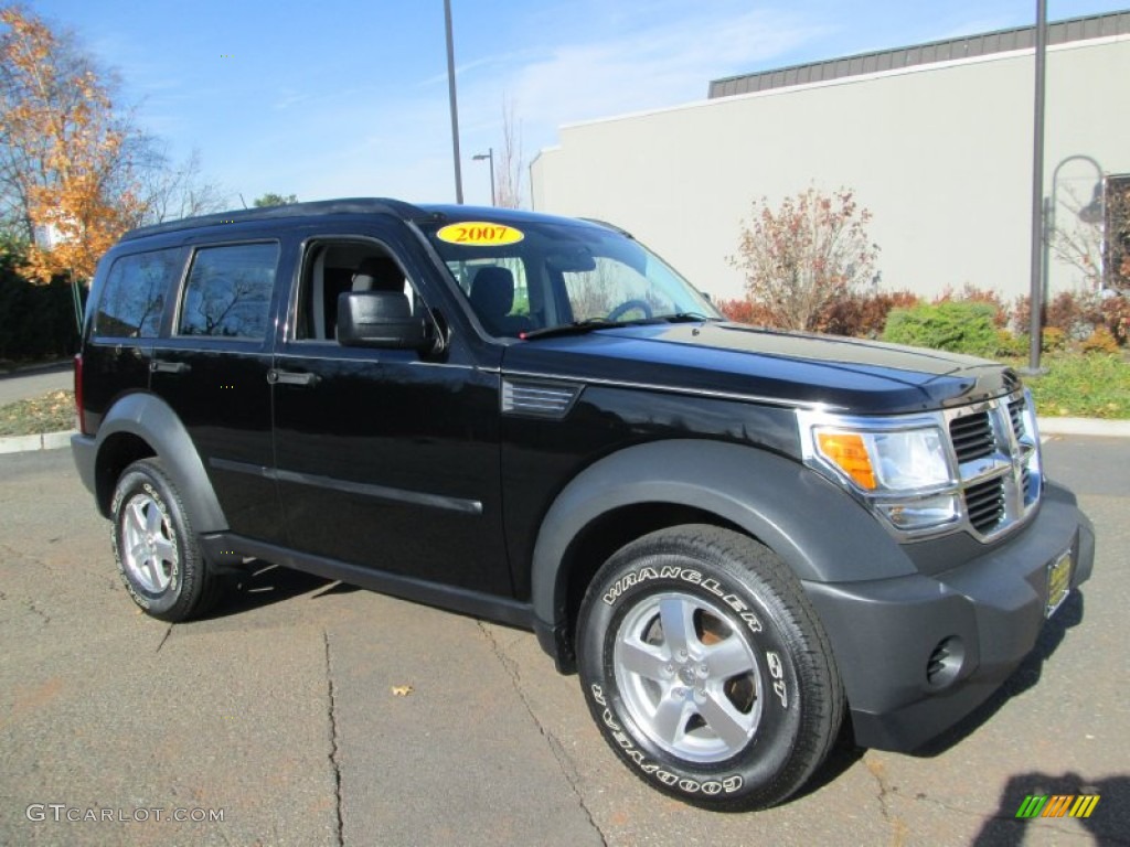 2007 Nitro SXT - Black / Dark Slate Gray/Light Slate Gray photo #10